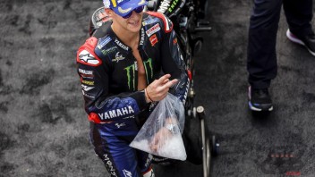 MotoGP: Quartararo cambia idea: niente operazione al dito della mano sinistra