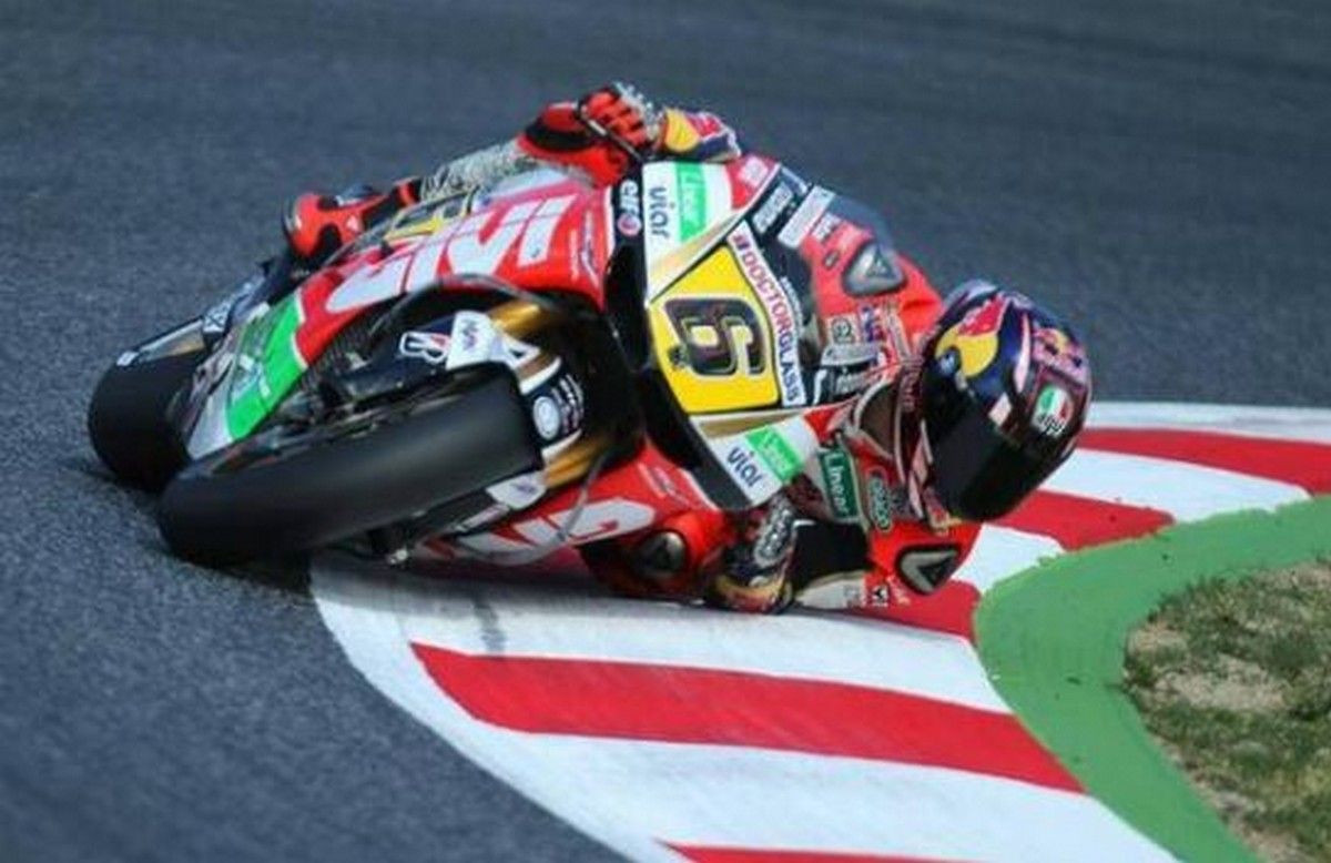 https://www.gpone.com/sites/default/files/images/2018/article/foto/01/MotoGP//bradl-con-honda-ok.jpg