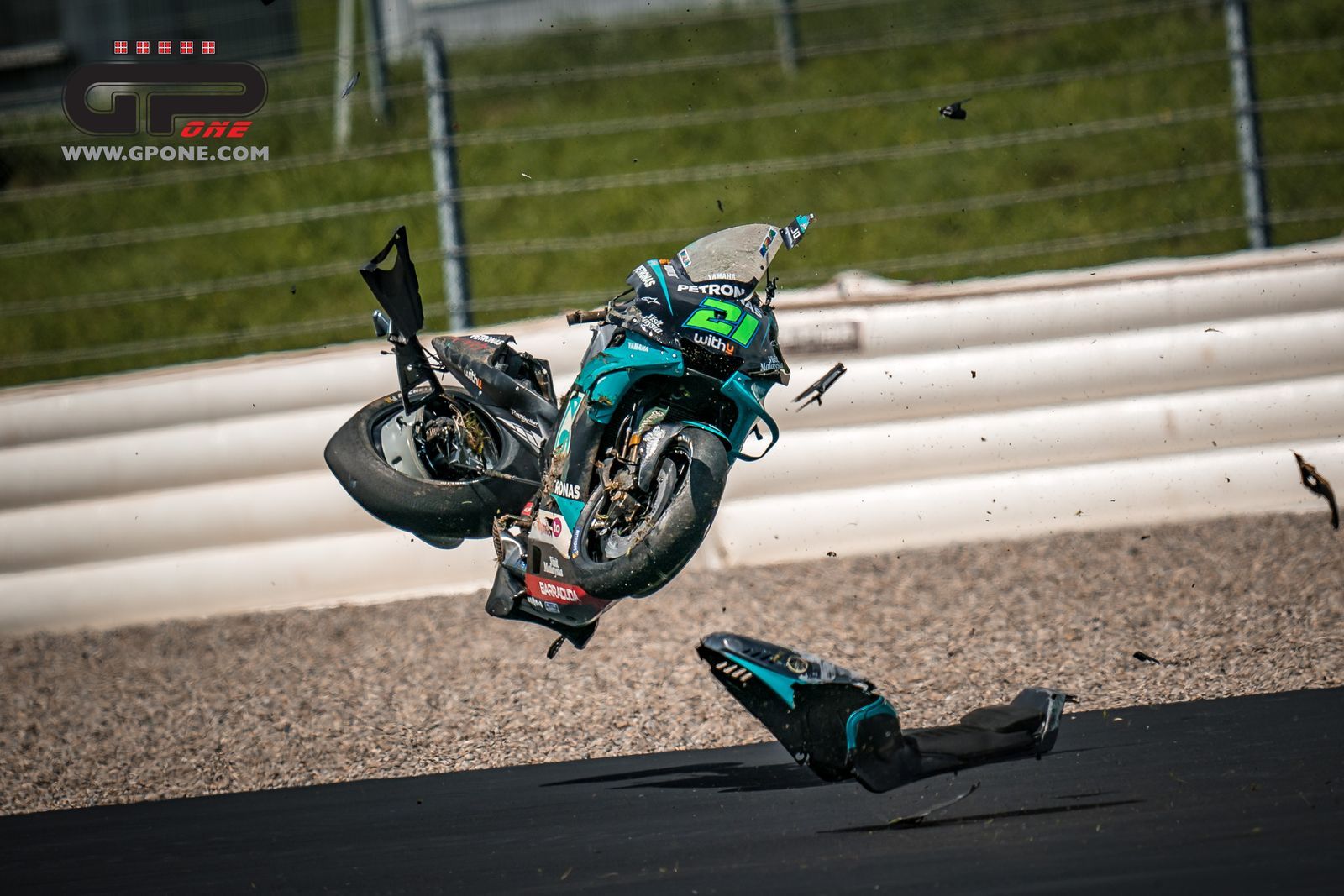 motogp accident austria