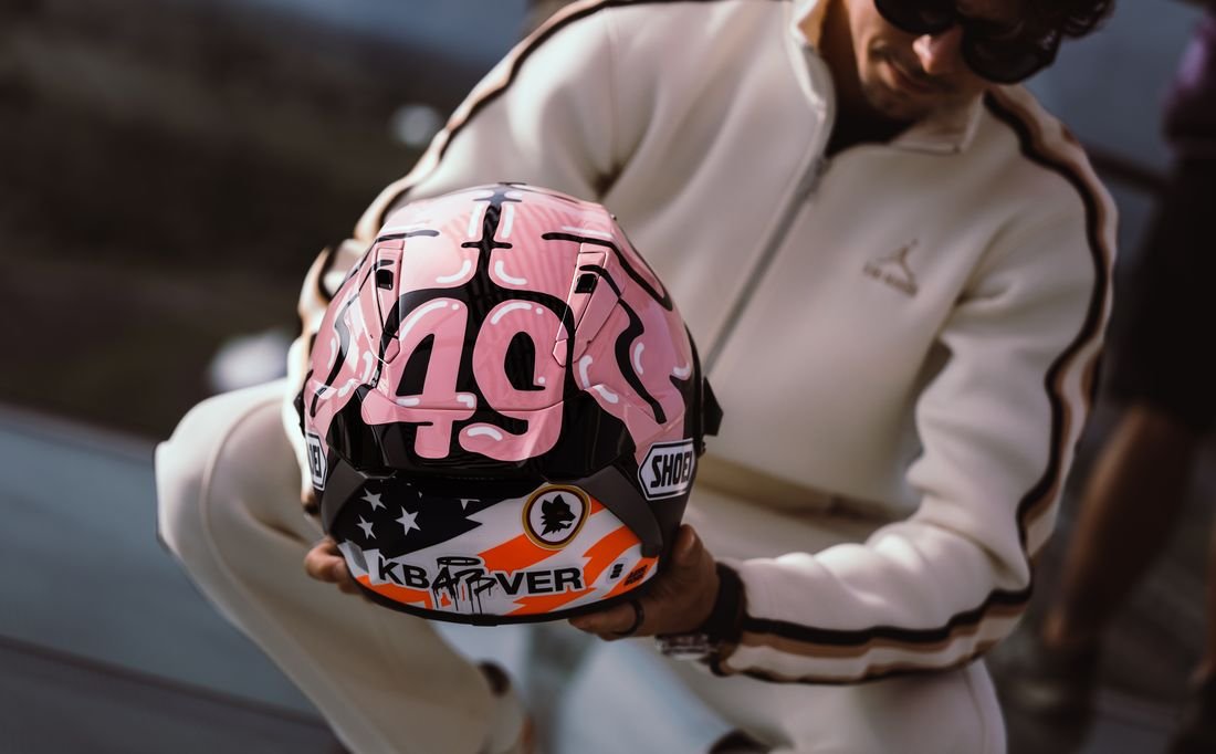 MotoGP, Di Giannantonio rende omaggio con il suo casco a Ken Block ad ...