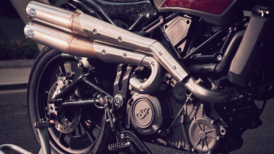 Indian svela la FTR 1200 Hooligan
