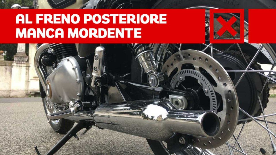 Triumph Bonneville T100, pro e contro