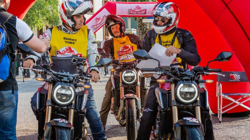 20.000 Pieghe, strade incantate e divertimento assicurato