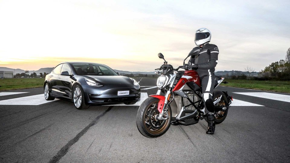 Tutto quello che devi sapere sulle moto elettriche, con la Zero SR/F