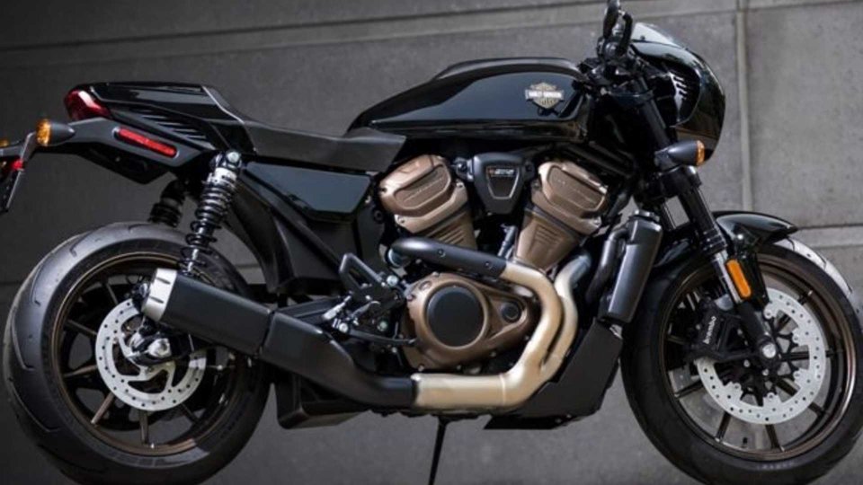 Harley-Davidson, in arrivo flat tracker e cafe racer
