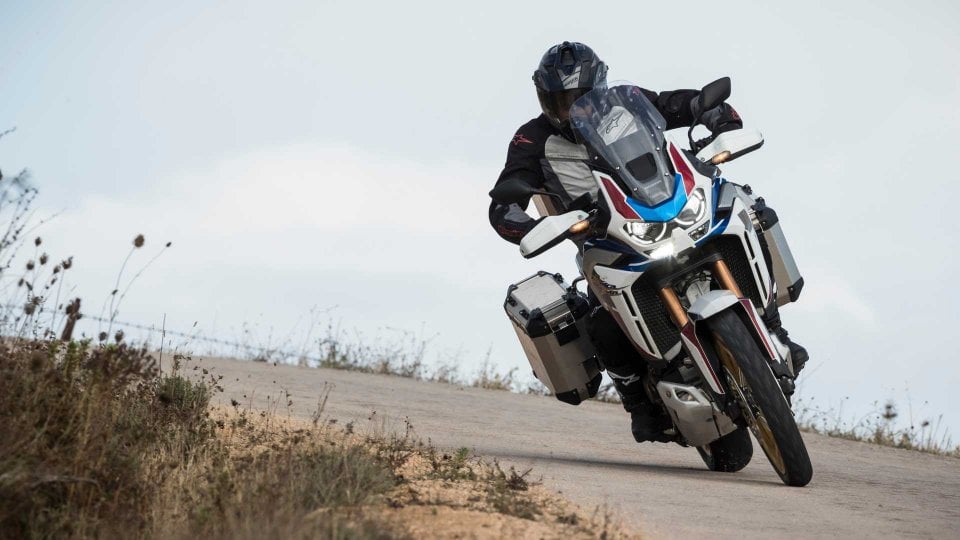 Comparativa Maxi-Enduro 2020: Africa Twin vs R1250GS vs V-Strom 1050XT