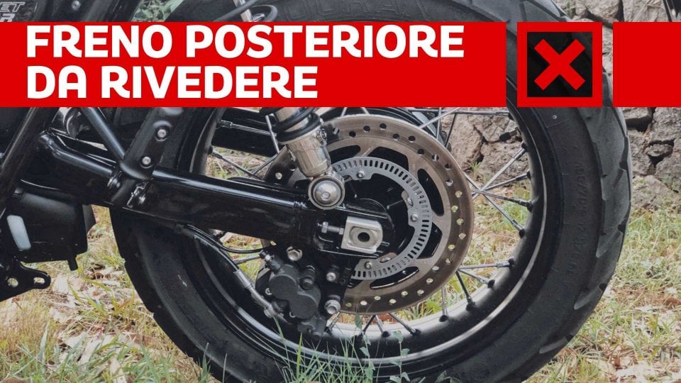 Triumph Street Scrambler 2019, pro e contro