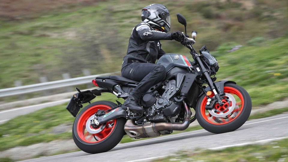 Yamaha MT-09 2021 - TEST