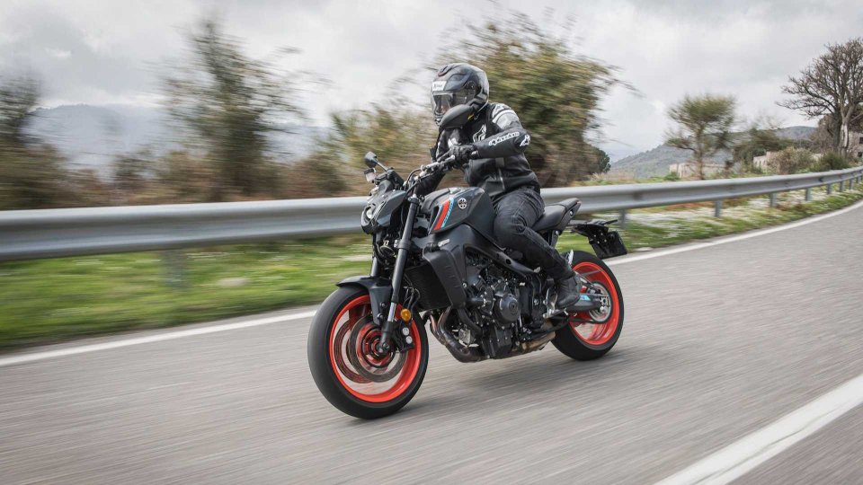 Yamaha MT-09 2021 - TEST