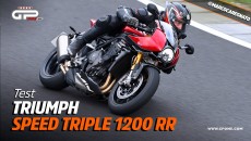 Moto - Test: VIDEO Prova Triumph Speed Triple RR: regale su strada, affilata in pista