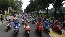 MotoGP: Jakarta impazzisce per la MotoGP: parata presidenziale per i piloti
