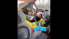 News: Figli d'arte crescono: Zayn Sofuoglu a 3 anni su una Ferrari da 1.000 CV
