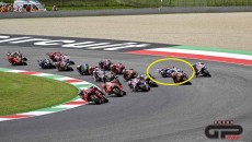 MotoGP: La caduta di Alex Marquez alla San Donato nella Sprint race