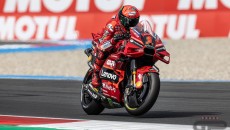 MotoGP: Bagnaia vince ad Assen, Bezzecchi 2°: Espargarò sul podio, caduto Quartararo