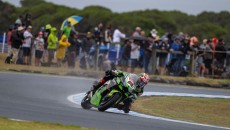 SBK: Pazza Most: Rea vince Gara 1 davanti a Toprak e Petrucci, 12° Bautista