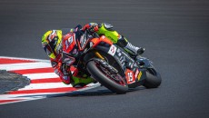 SBK: Bernardi in corsa per il tricolore, Pirro di nuovo a terra nel CIV Superbike