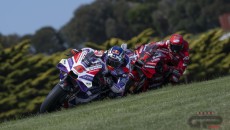 MotoGP: Zarco sfata il tabù: vince a Phillip Island! Bagnaia 2°, podio Di Giannantonio