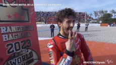 MotoGP: Bagnaia vince gara e titolo a Valencia: Di Giannantonio 2°, Martìn out