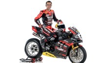 SBK: Fine dell’attesa: Danilo Petrucci svela la Ducati V4 di Barni