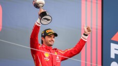 Auto - News: Sainz again in front of Leclerc: “The podium? The hard tires helped me.”