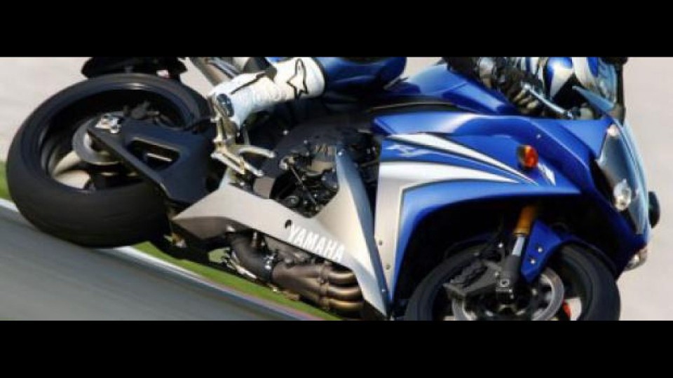 Moto - News: Yamaha R1 2007