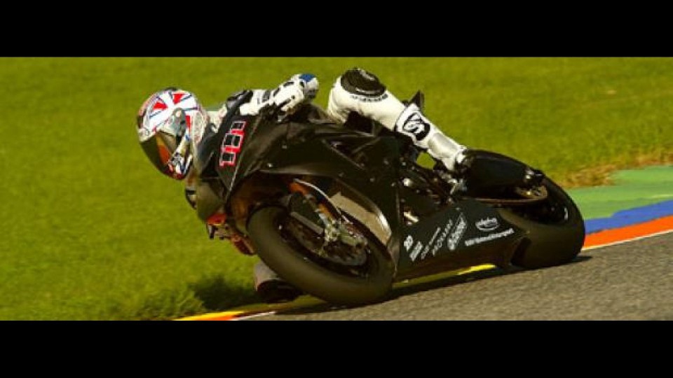 Moto - News: Corser e Xaus debuttano sulla BMW S 1000 RR Superbike