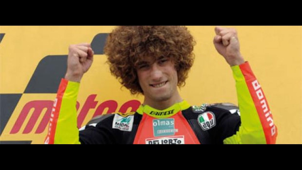 Moto - News: Simoncelli incontra i fan al Dainese Store Ancona