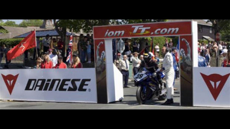 Moto - News: Dainese Official Safety Partner al TT 2009