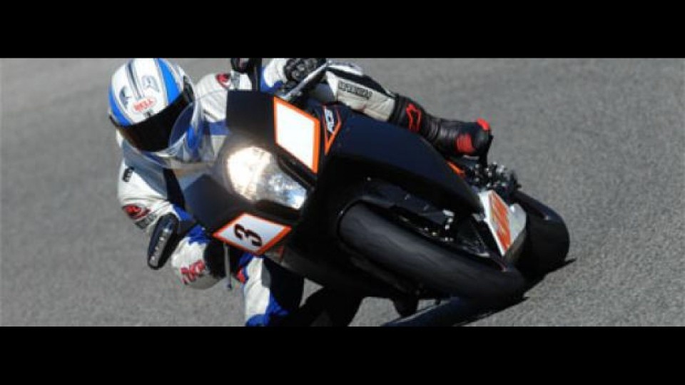 Moto - Test: KTM RC8 R 2009 - TEST