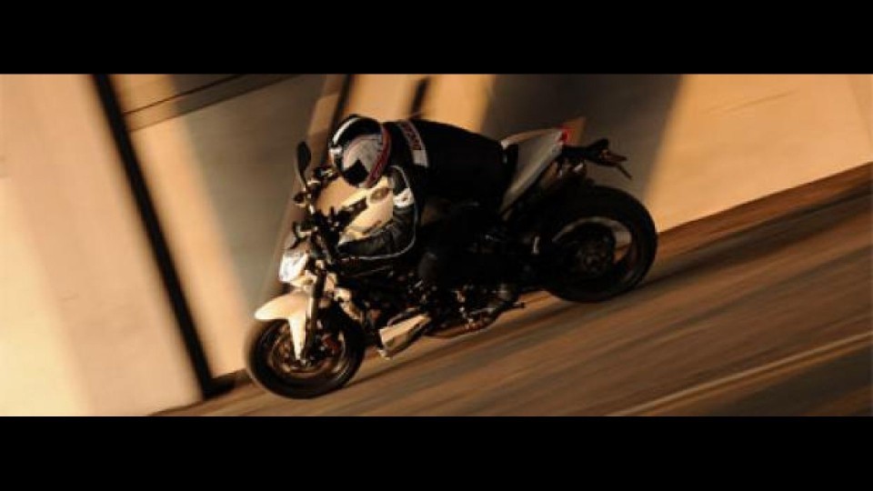 Moto - News: Ducati Streetfighter: in prova fino al 10 maggio