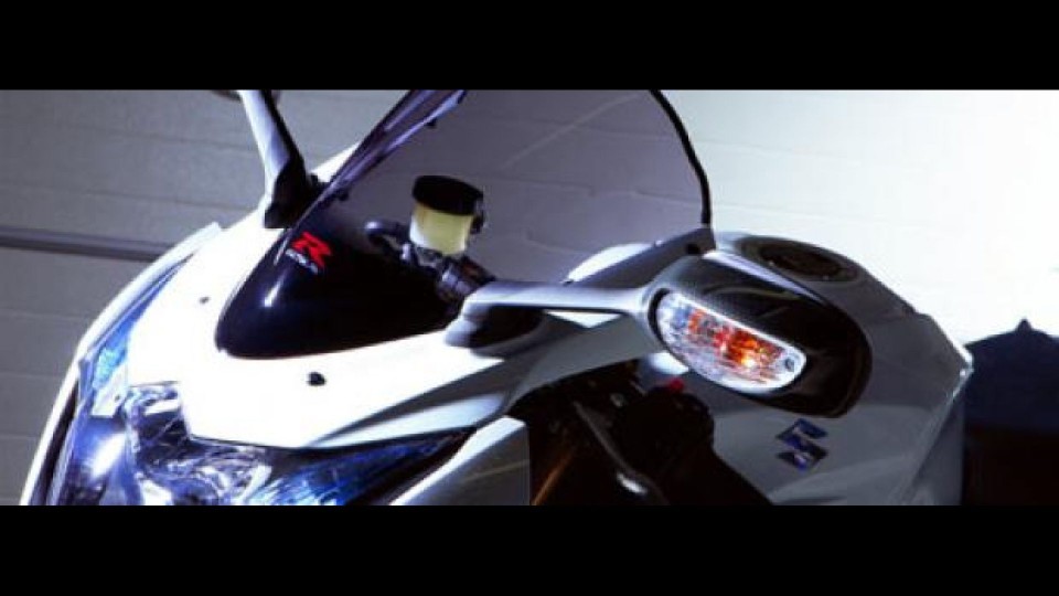 Moto - News: Gli accessori originali per la GSX-R 1000