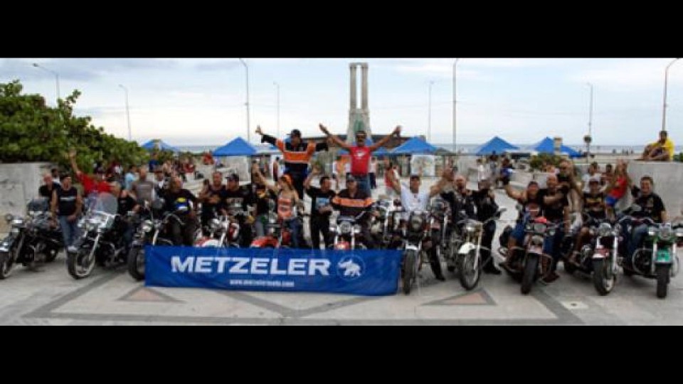 Moto - News: Metzeler sostiene le Harley pre-embargo di Cuba