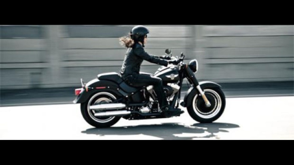 Moto - News: Harley Davidson Fat Boy Special 2010