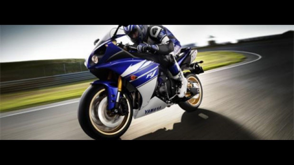 Moto - News: Yamaha R1 2010