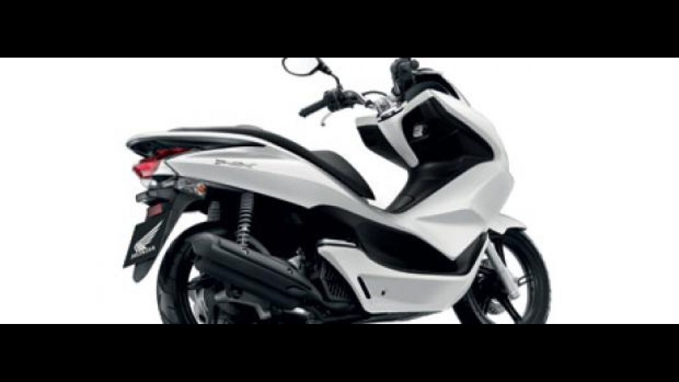 Moto - News: Honda PCX, il 'world scooter' 125 cc