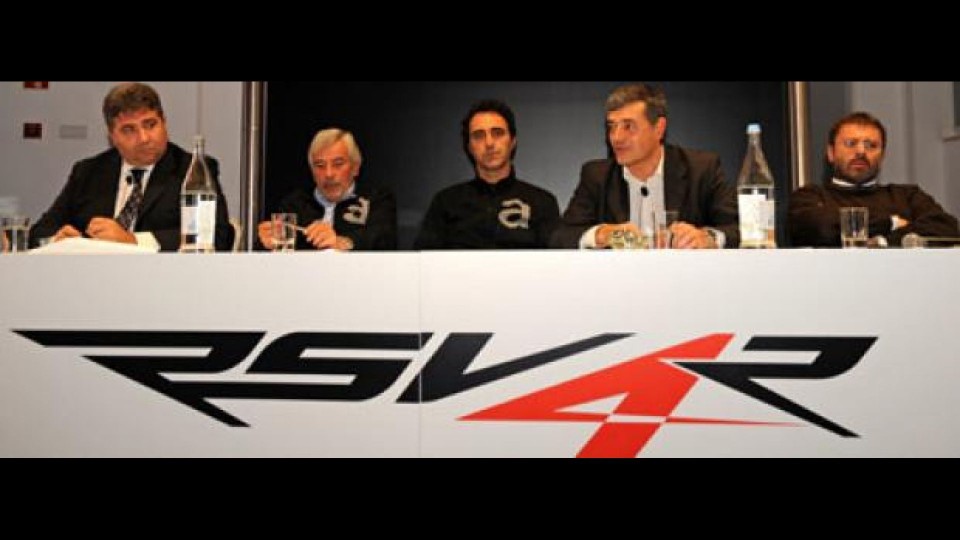 Moto - News: Il management Aprilia racconta la RSV4R