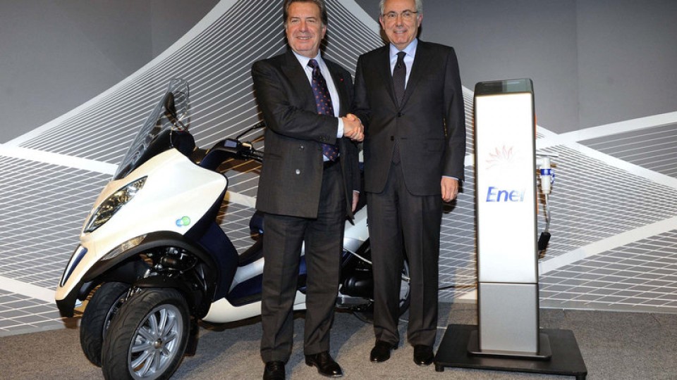 Moto - Gallery: Partnership tra Enel e Gruppo Piaggio