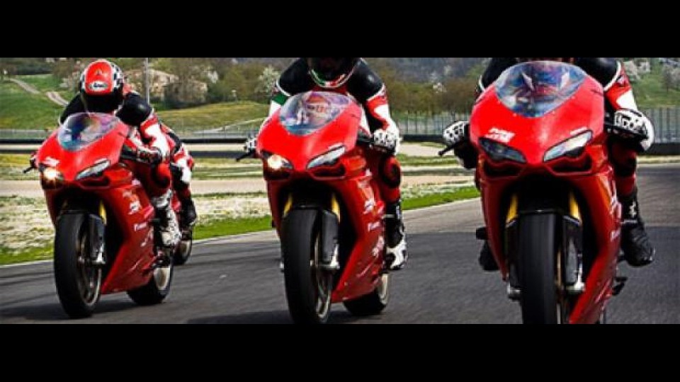 Moto - News: Ducati DRE 2010: svelate le date dei corsi