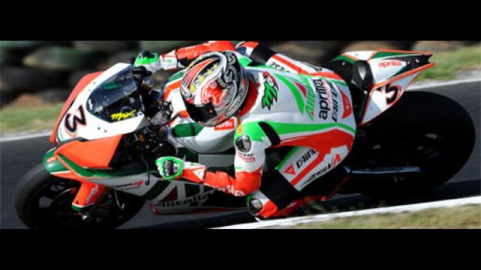 Moto - News: WSBK 2010, Phillip Island: RSV4 in sordina