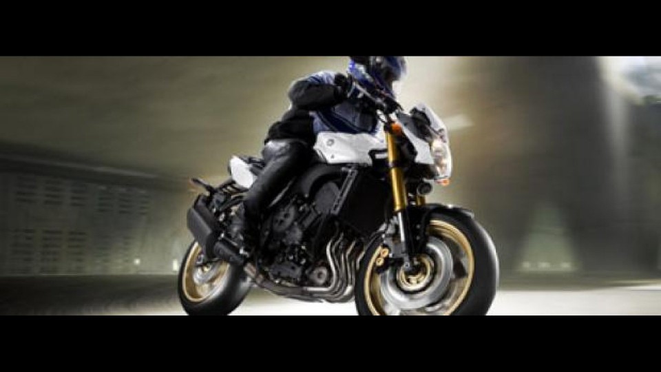 Moto - News: Yamaha FZ8 my 2010