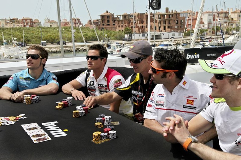 Moto - News: Edwards, prima vittoria a Jerez: a Poker
