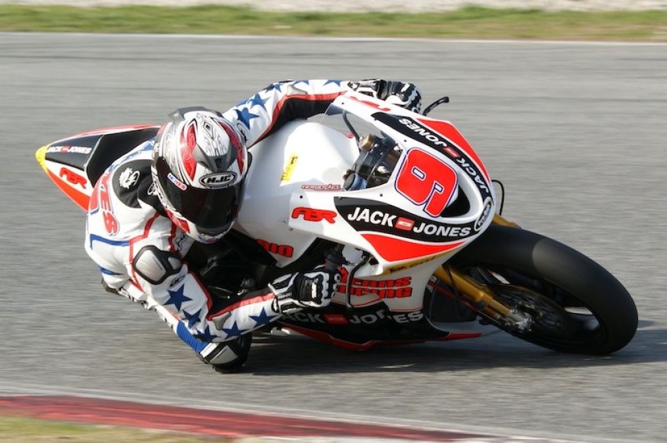 Moto - News: Moto2: Noyes in pole