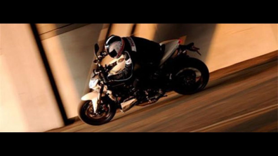 Moto - News: WDW 2010: gara di accelerazione per i piloti Ducati Moto - News: WDW 2010: gara di accelerazione per i piloti Ducati