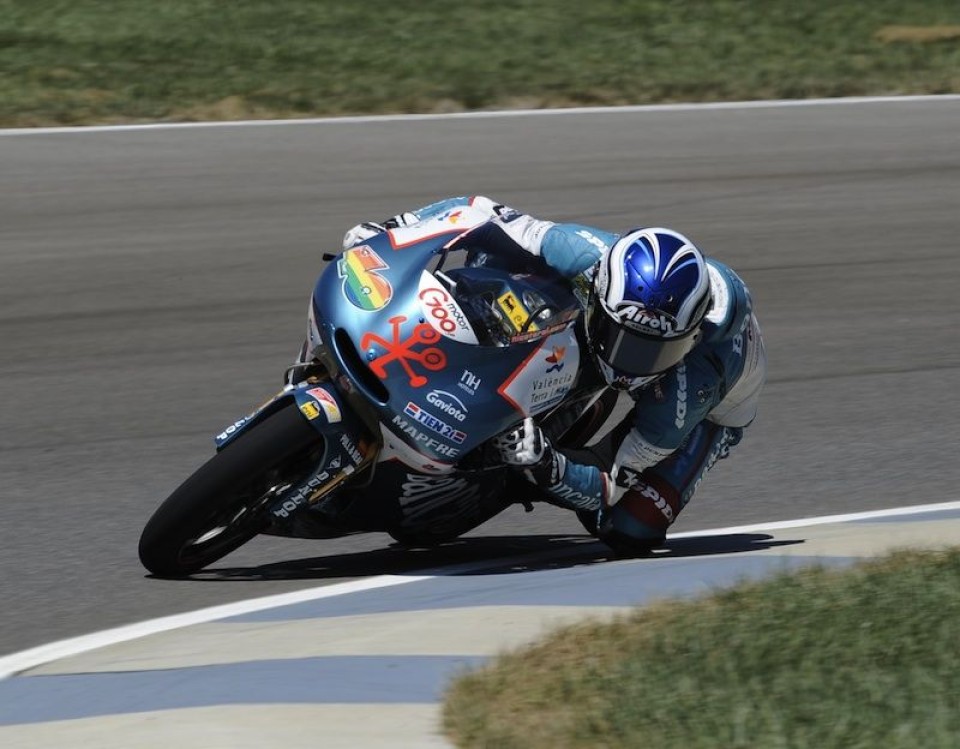 Moto - News: Marquez cade, Terol ne approfitta