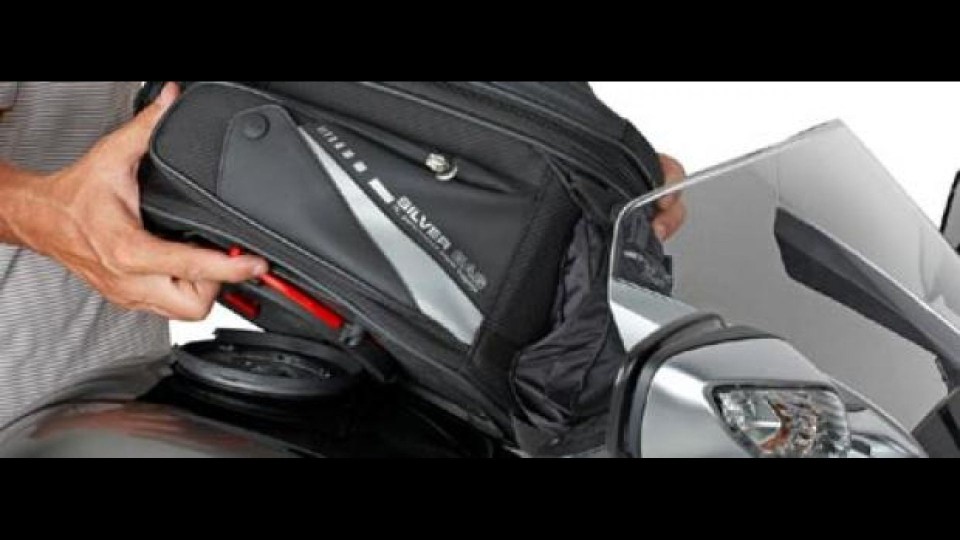 Moto - News: Borsa serbatoio Givi T480 con EasyLock Moto - News: Borsa serbatoio Givi T480 con EasyLock