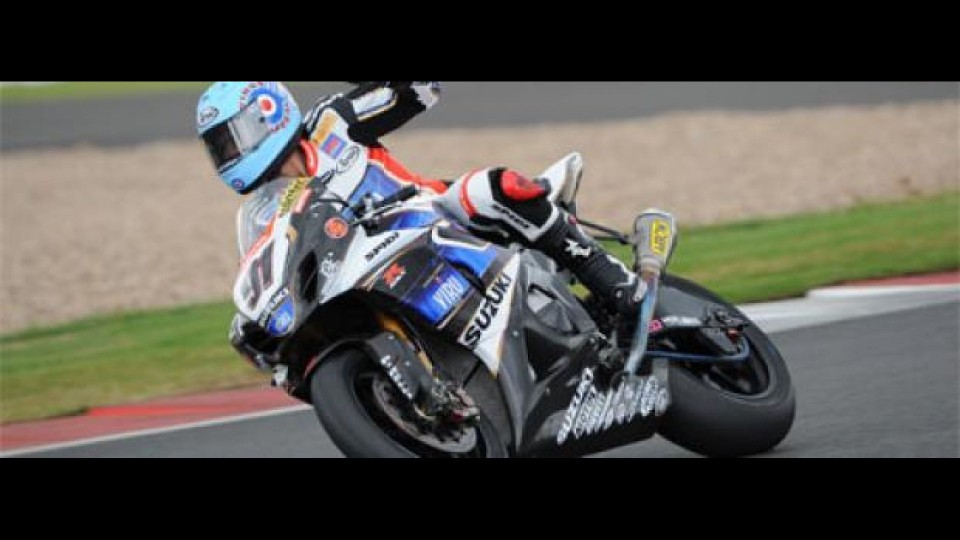 Moto - News: WSBK 2010, Silverstone: Haslam recupera ma...