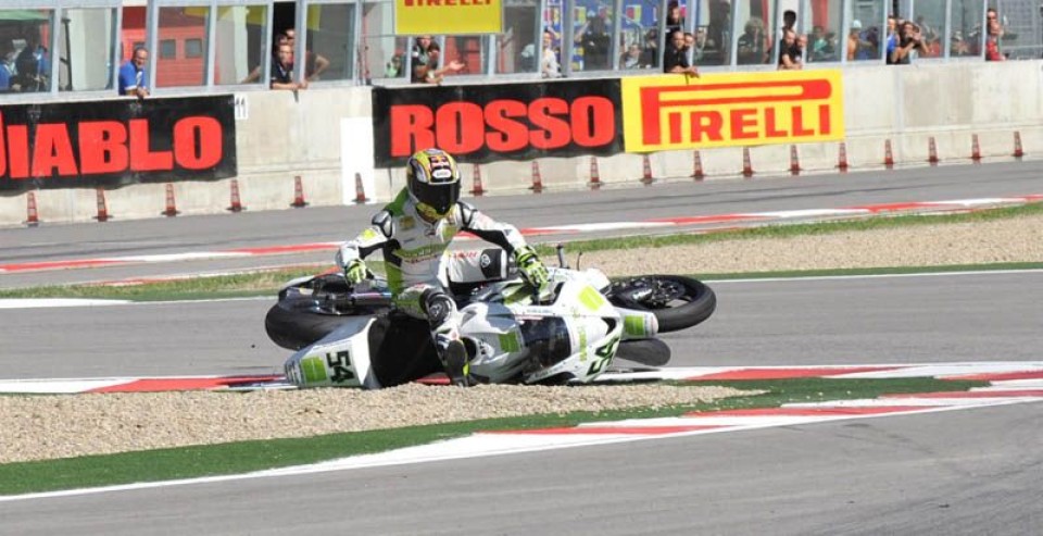 Moto - News: Pirro in una incredibile Supersport