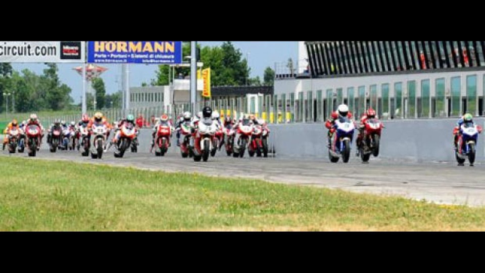 Moto - News: Ducati Desmo Challenge 2011: le novità