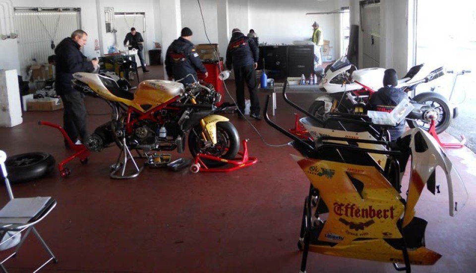 Moto - News: Il Team Effenbert-Liberty a Portimao