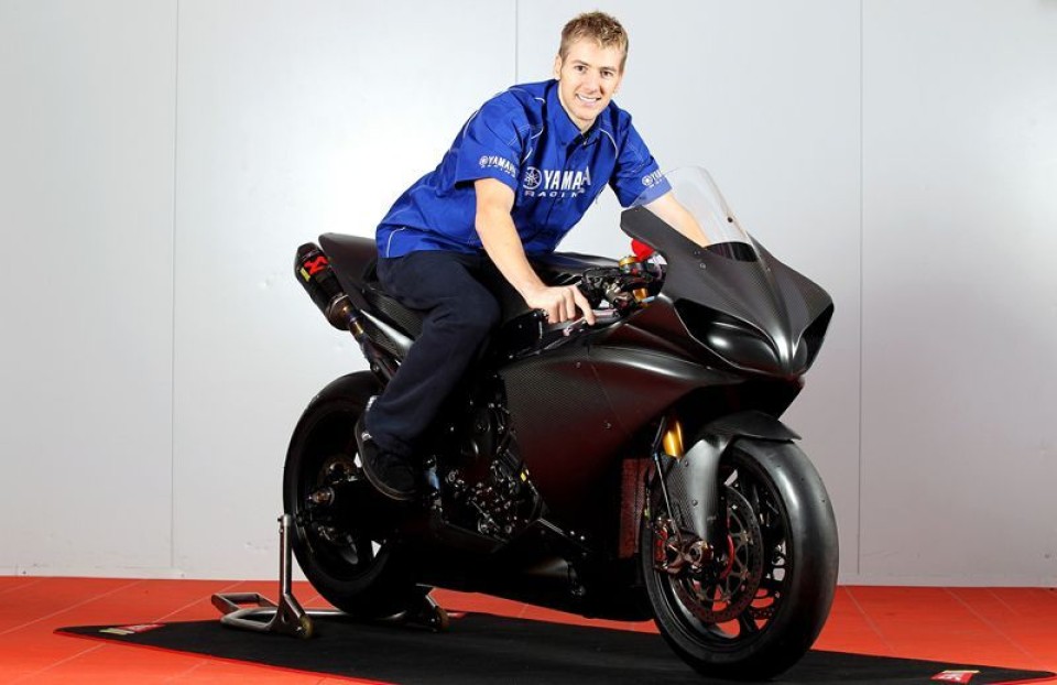 Moto - News: Yamaha ufficiale con Hutchinson al TT